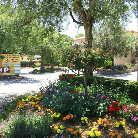Comfortable 3-Bed Chalet In Roquebrune-Sur-Argens Casa vacanze Roquebrune-sur Argens